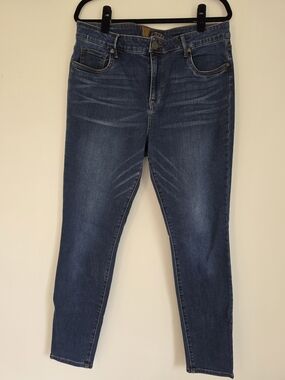Kut from the Kloth Diana Skinny Jeans 14